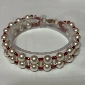 Hand crafted Elegant White Pearl and Light Rose Crystal Bracelet 7 inches